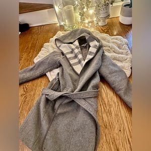 Stunning DKNY Gray Coat with Burberry Lining